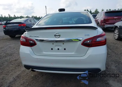 2017 Nissan Altima 2.5/S/Sv/Sl/Sr из США, поврежденный, VIN 1N4AL3AP5HC175143